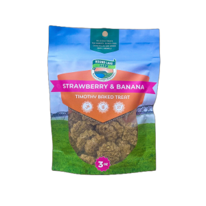 Round Lake Farm - Timothy Baked Treat - Strawberry & Banana - 3oz